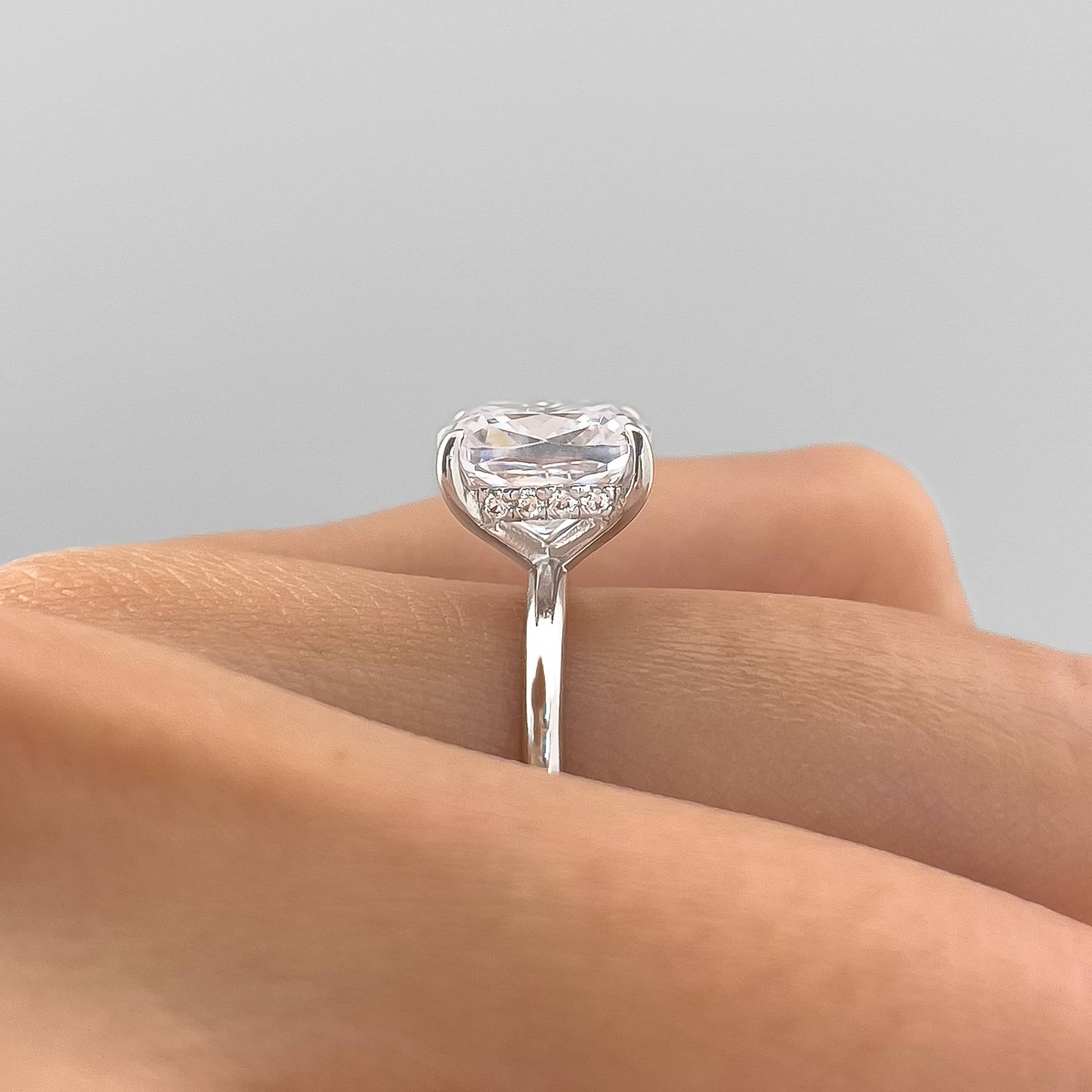 1.22 CT Elongated Cushion Solitaire Moissanite Engagement Ring