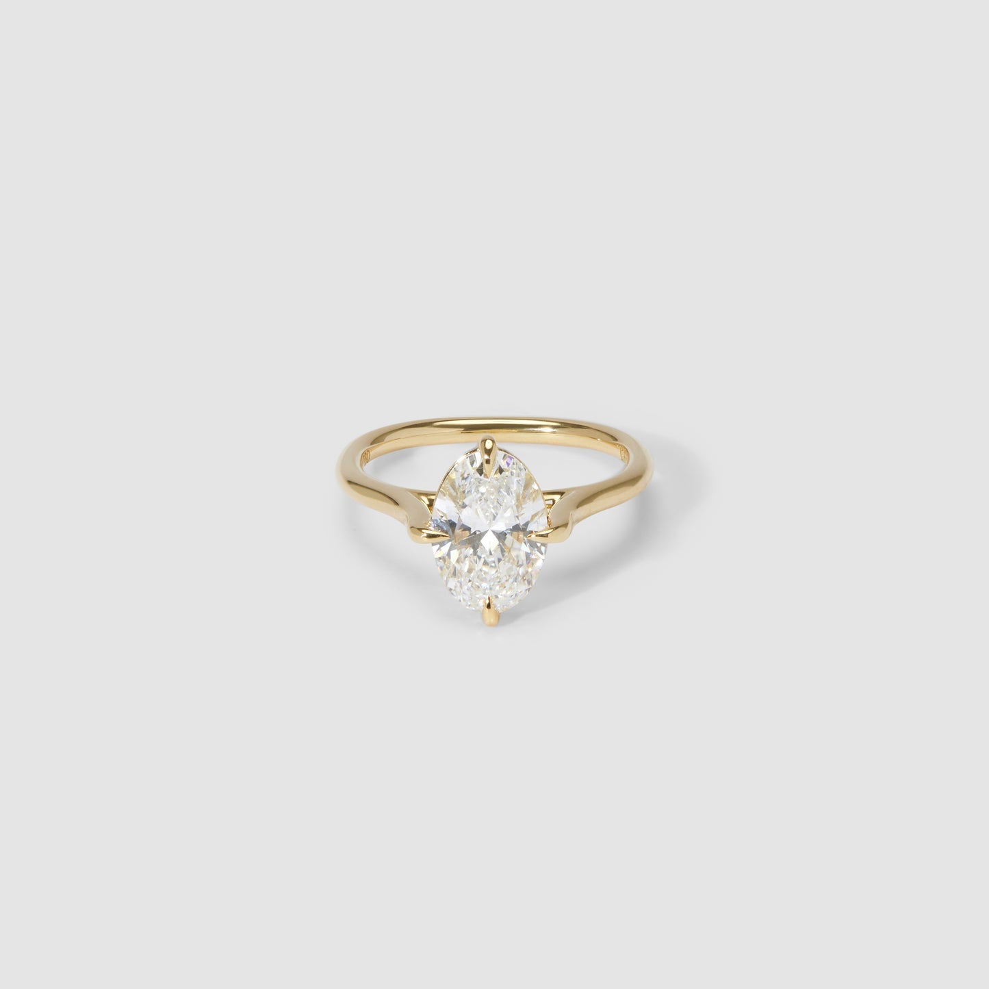 1 CT Oval Solitaire Moissanite Engagement Ring