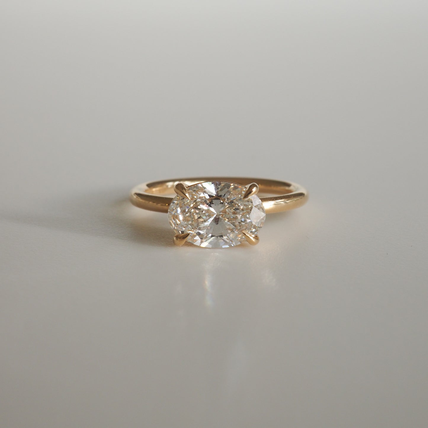 2 CT Oval Solitaire Moissanite Engagement Ring