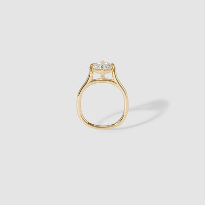 1 CT Oval Solitaire Moissanite Engagement Ring