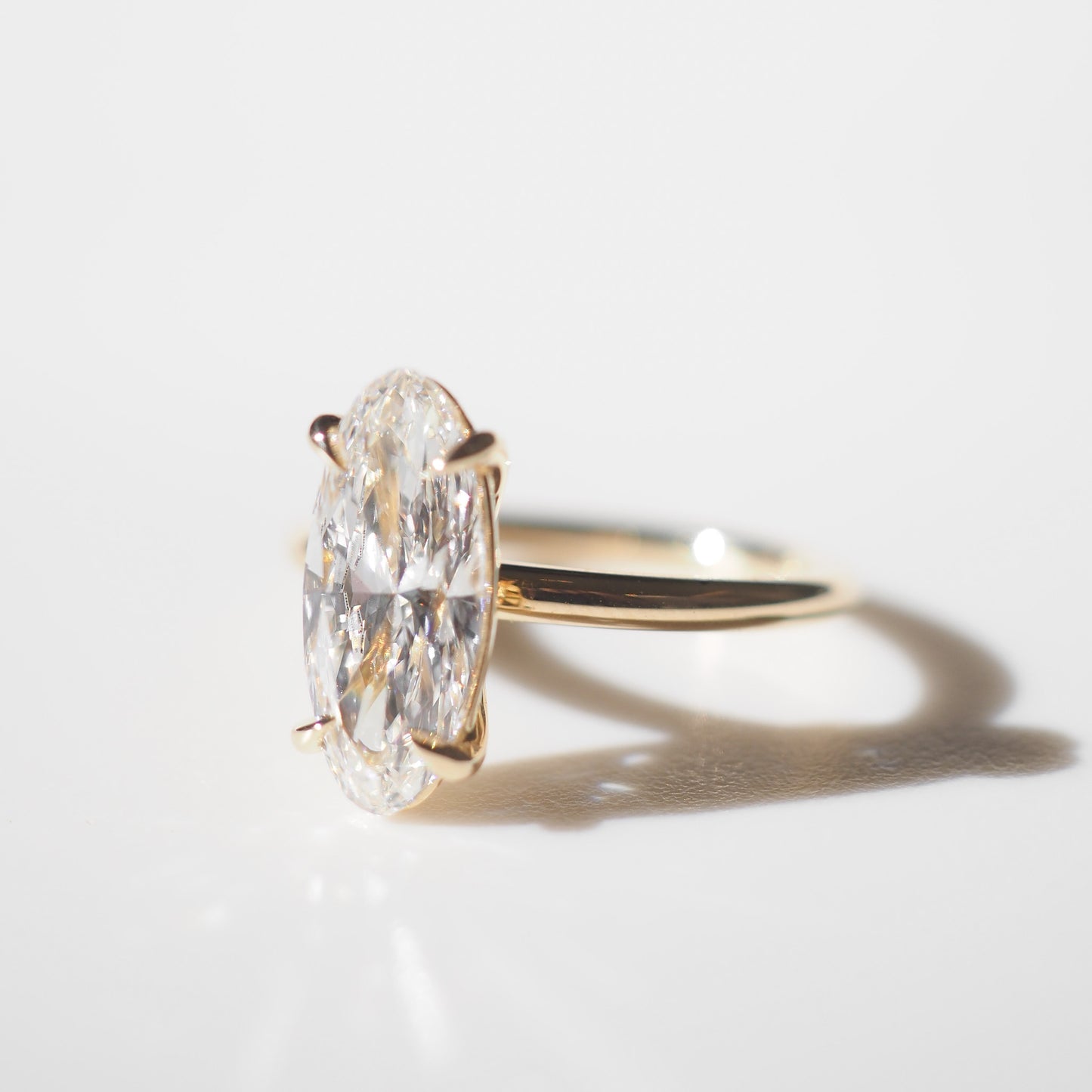 2 CT Oval Solitaire Moissanite Engagement Ring