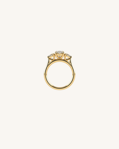 2 CT Oval Three Stone Moissanite Engagement Ring