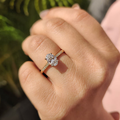 1 CT Oval Pave Moissanite Engagement Ring