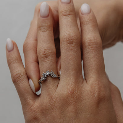 0.48 TCW Tapered Baguette & Round Curved Moissanite Wedding Band