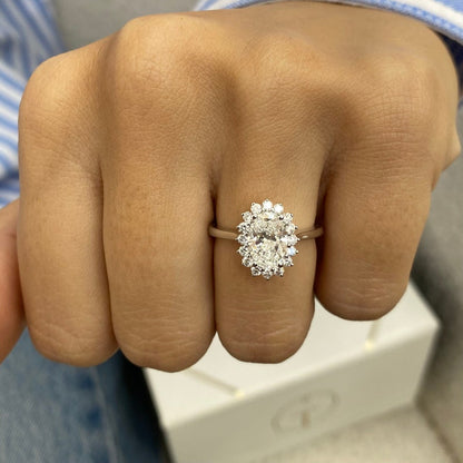 1 CT Oval Halo Moissanite Engagement Ring