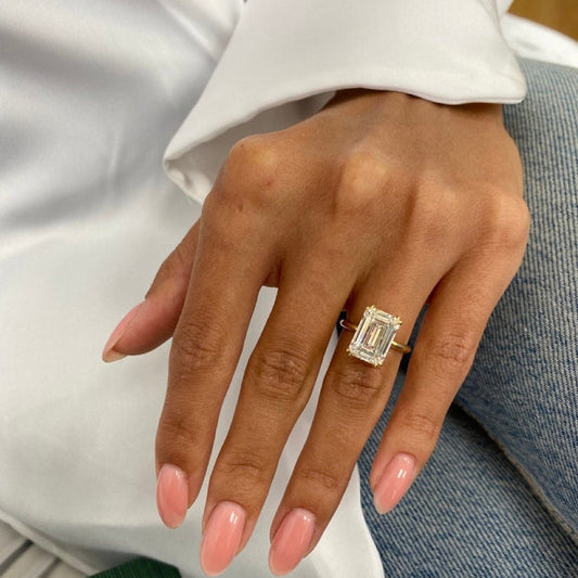 5 CT Emerald Solitaire Moissanite Engagement Ring