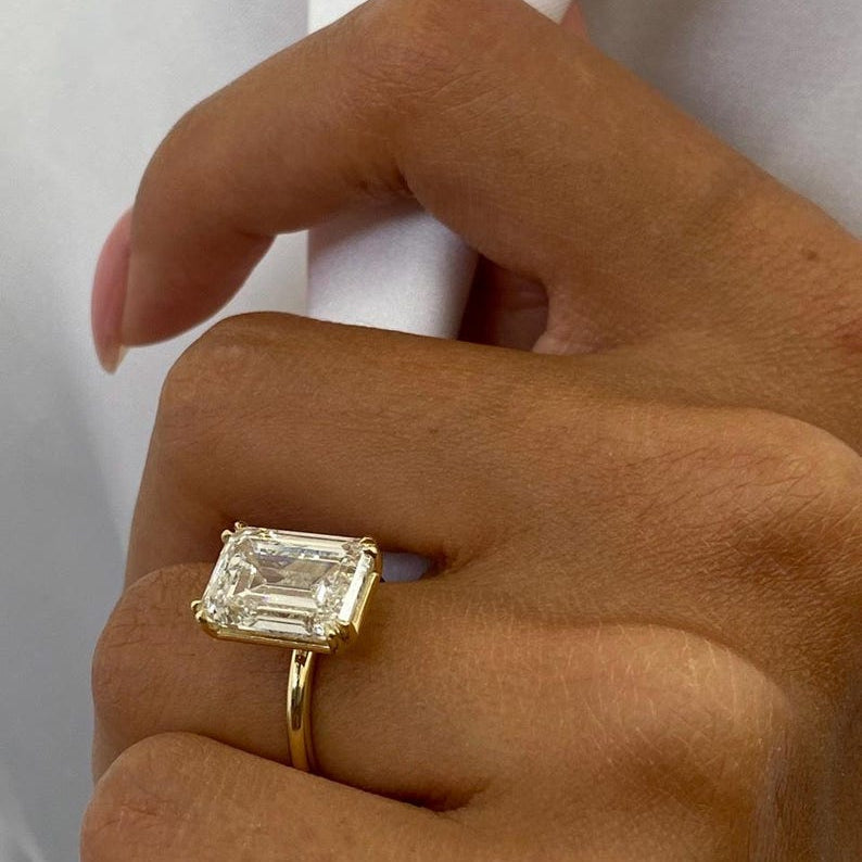 5 CT Emerald Solitaire Moissanite Engagement Ring