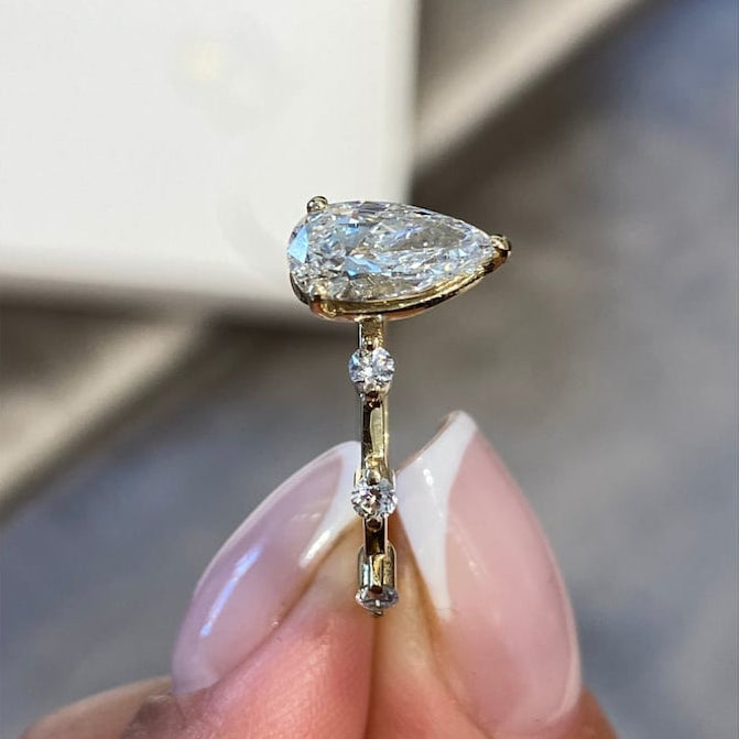 1 CT Pear Dainty Moissanite Engagement Ring