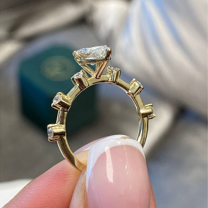 1 CT Pear Dainty Moissanite Engagement Ring