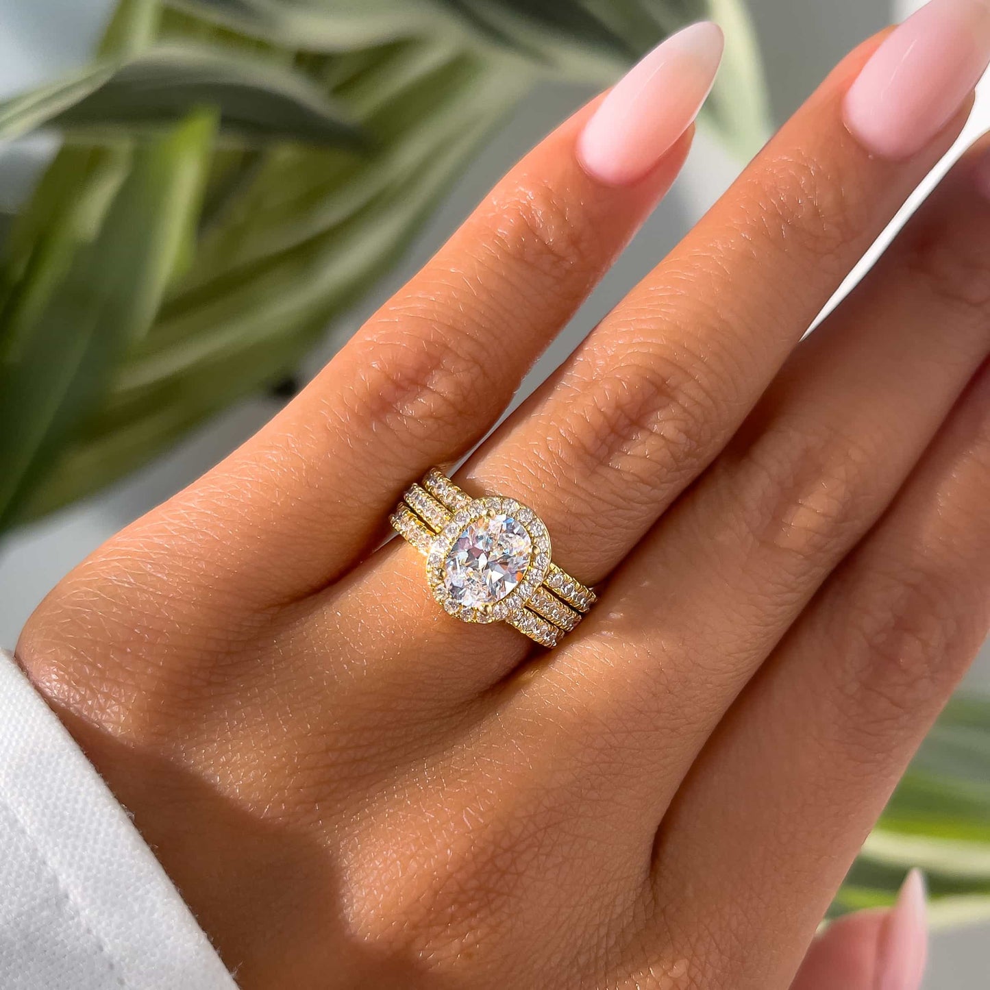 1.5 CT Oval Halo & Pave Moissanite Engagement Ring