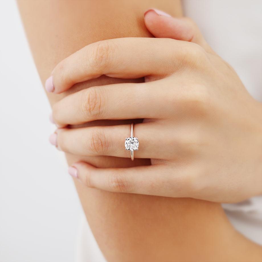 1.2 CT Round Solitaire Moissanite Engagement Ring