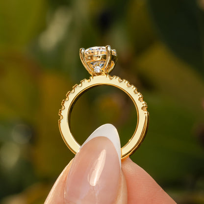 3 CT Oval Pave Moissanite Engagement Ring