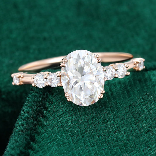 1.33 CT Oval Cluster Moissanite Engagement Ring