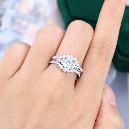 1.33 CT Oval Cluster Moissanite Bridal Set
