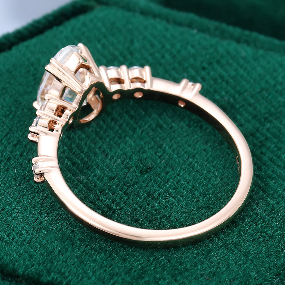 1 CT Pear Cluster Moissanite Engagement Ring