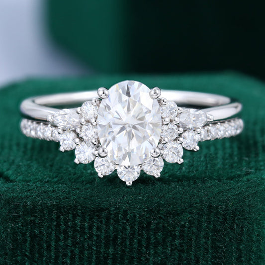 1.33 CT Oval Cluster Moissanite Bridal Set