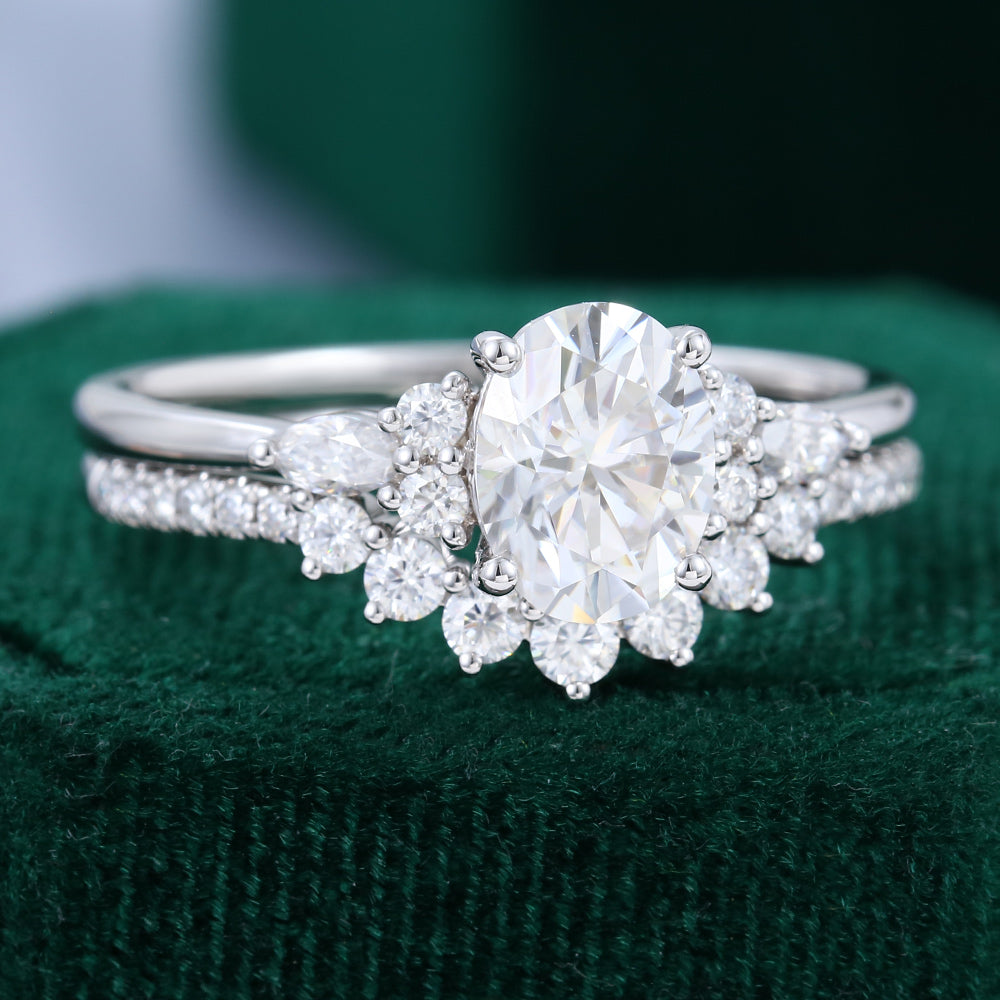 1.33 CT Oval Cluster Moissanite Bridal Set