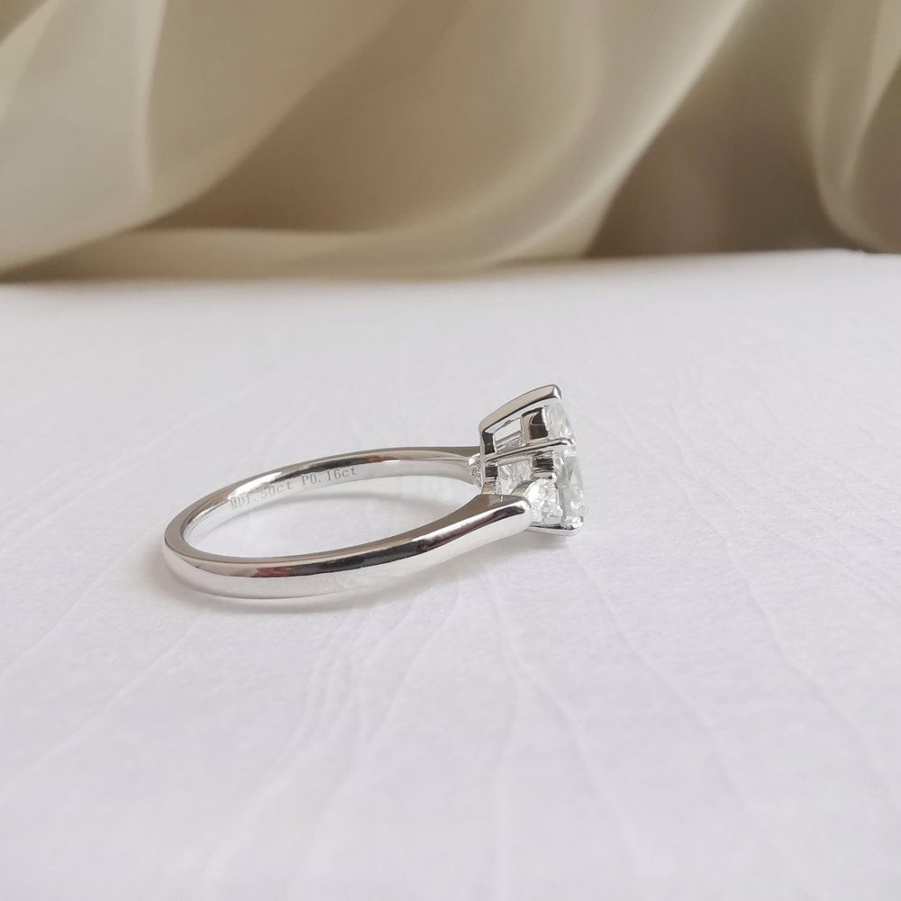 1.5 CT Pear Three Stone Moissanite Engagement Ring