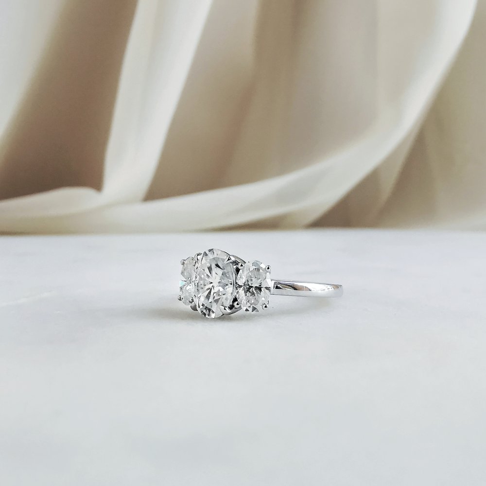 1.5 CT Oval Three Stone Moissanite Engagement Ring