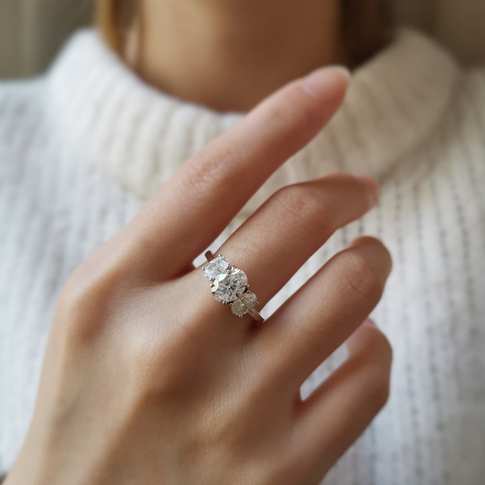 1.5 CT Oval Three Stone Moissanite Engagement Ring