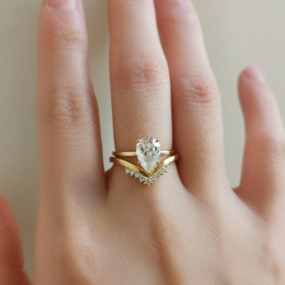 1.36 CT Pear Solitaire Moissanite Engagement Ring