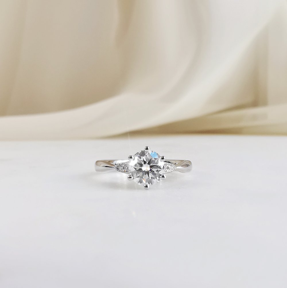0.8 CT Round Pave Moissanite Engagement Ring
