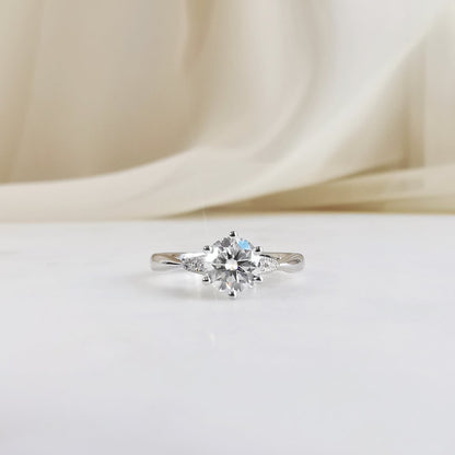 0.8 CT Round Pave Moissanite Engagement Ring