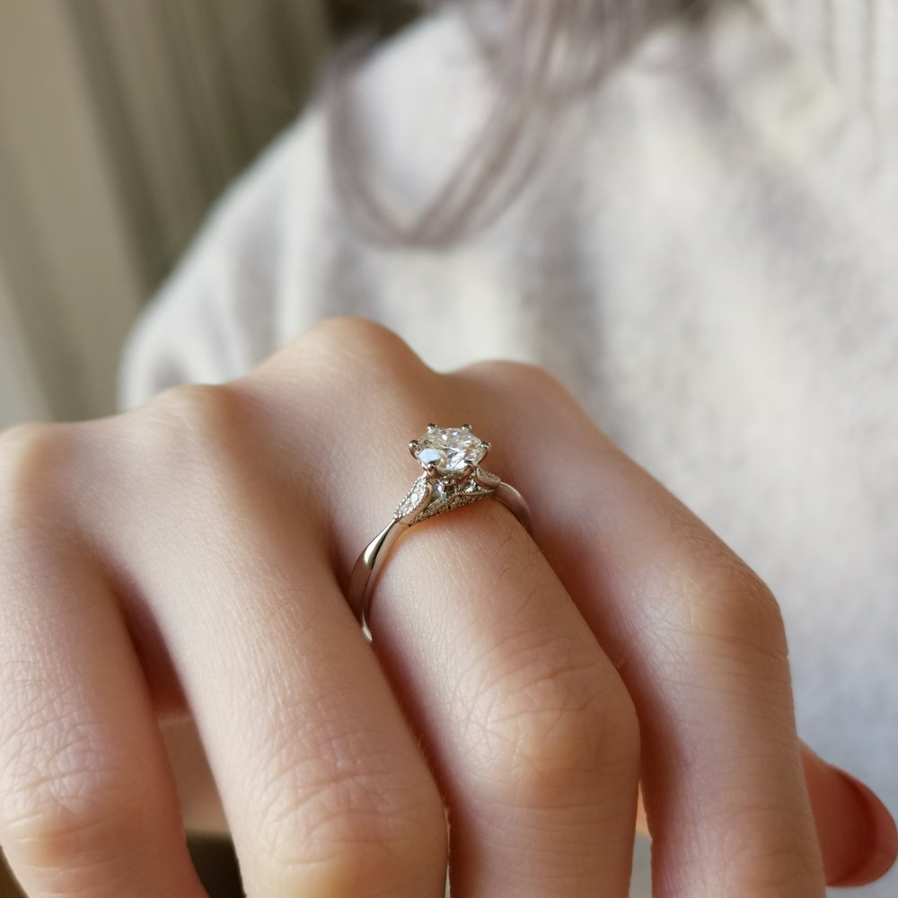 0.8 CT Round Pave Moissanite Engagement Ring