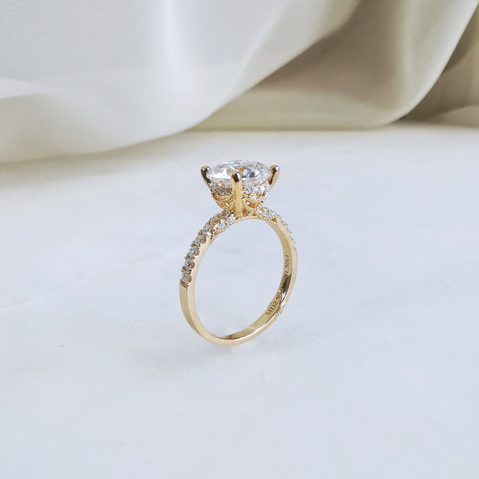 2.5 CT Round Pave Moissanite Engagement Ring