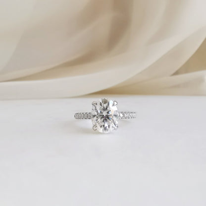 2 CT Oval Pave Moissanite Engagement Ring