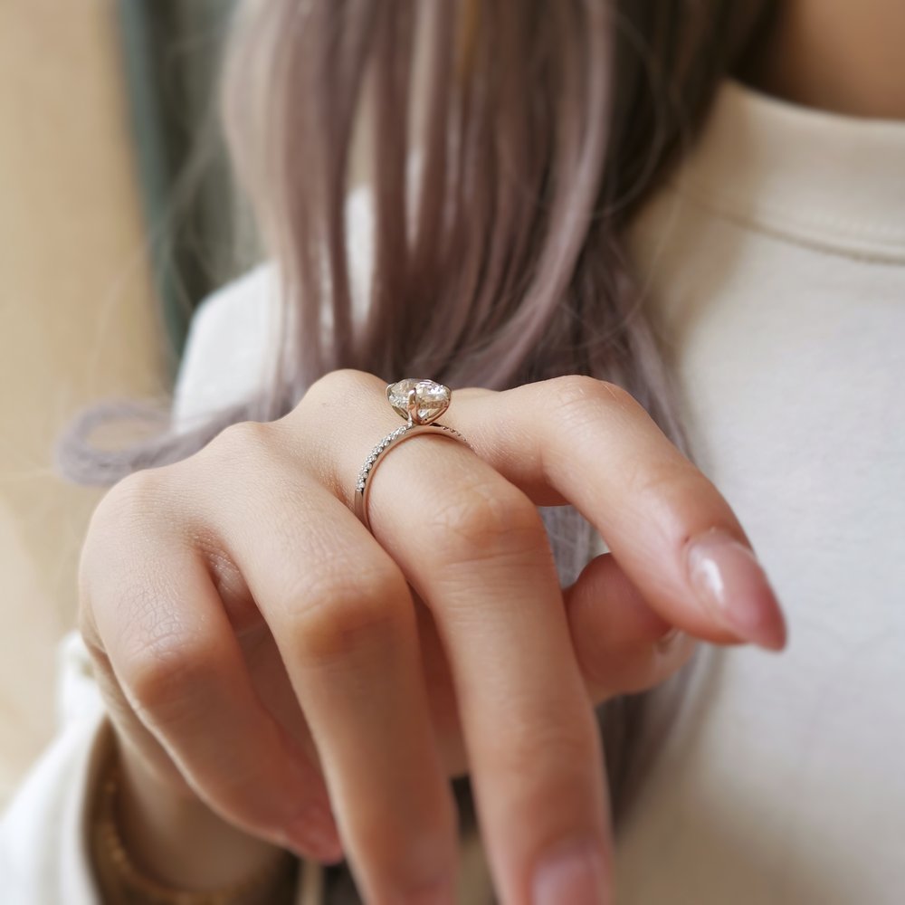 2 CT Oval Pave Moissanite Engagement Ring