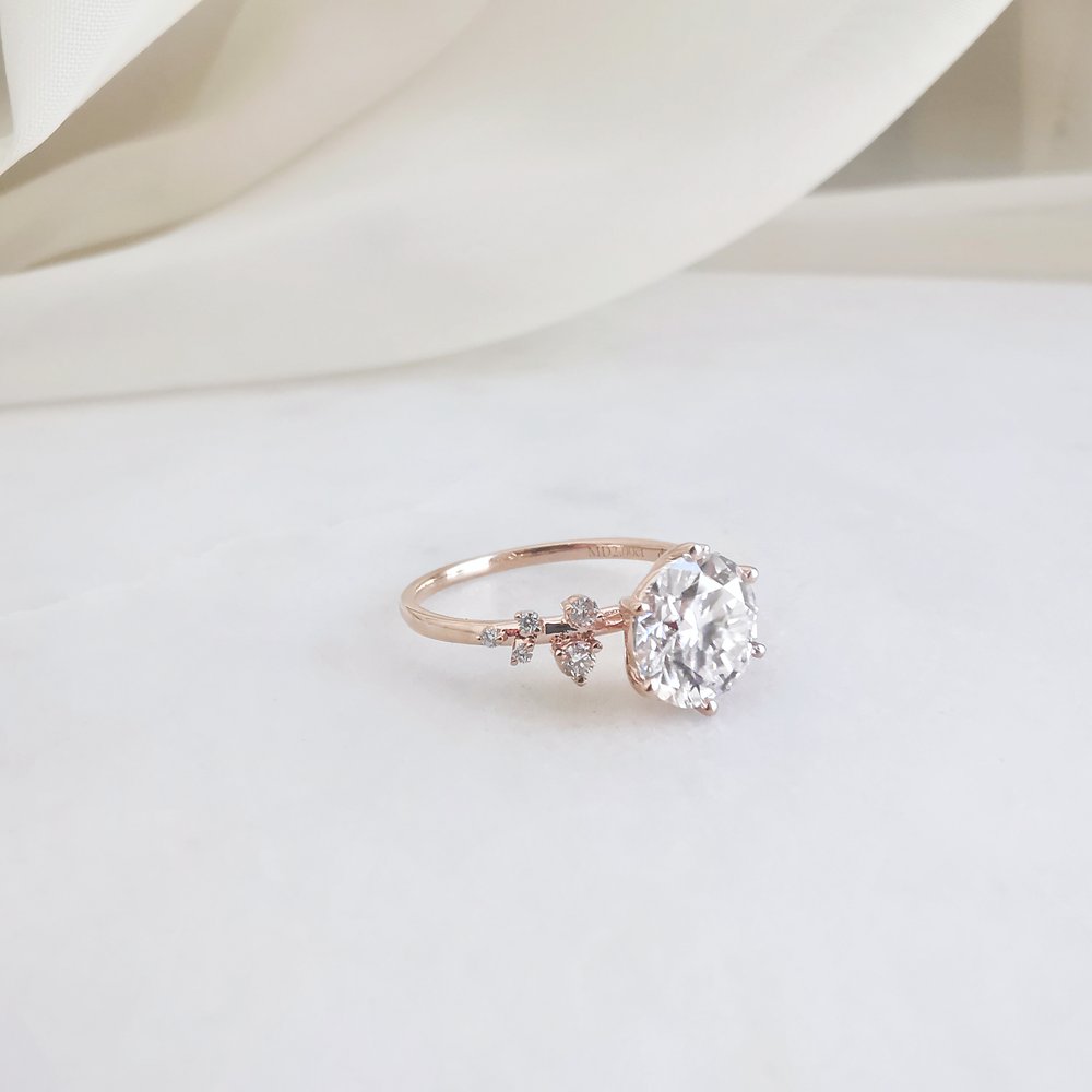 2 CT Round Cluster Moissanite Engagement Ring