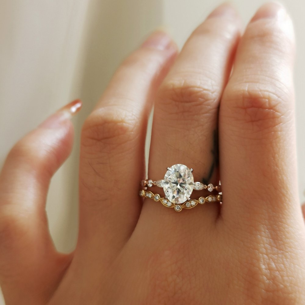 1.7 CT Oval Pave Moissanite Engagement Ring