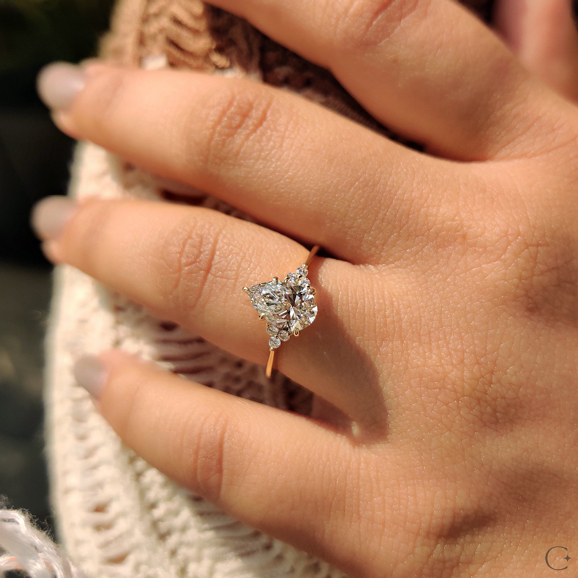 1 CT Pear Cluster Moissanite Engagement Ring