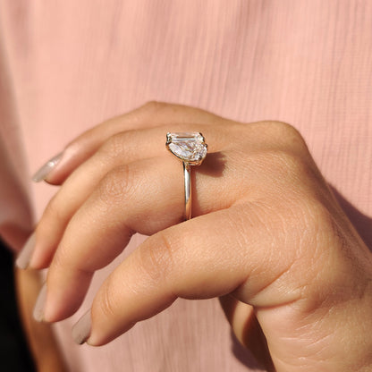 2.91 TCW Emerald & Pear Toi Et Moi Moissanite Engagement Ring