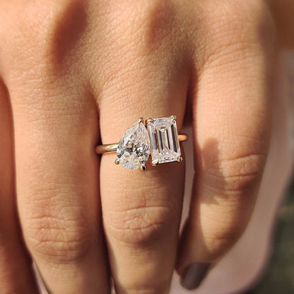 2.91 TCW Emerald & Pear Toi Et Moi Moissanite Engagement Ring
