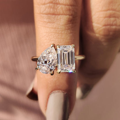 2.91 TCW Emerald & Pear Toi Et Moi Moissanite Engagement Ring