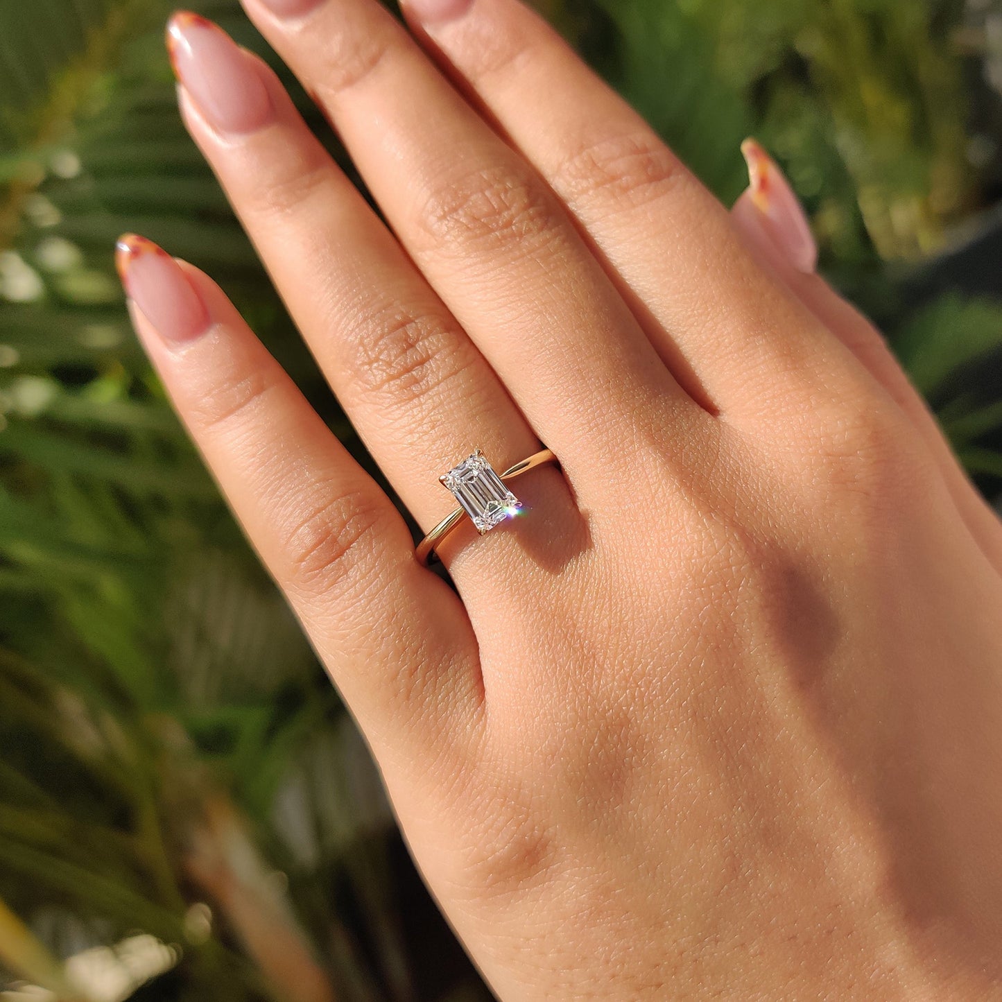 1 CT Emerald Solitaire Moissanite Engagement Ring