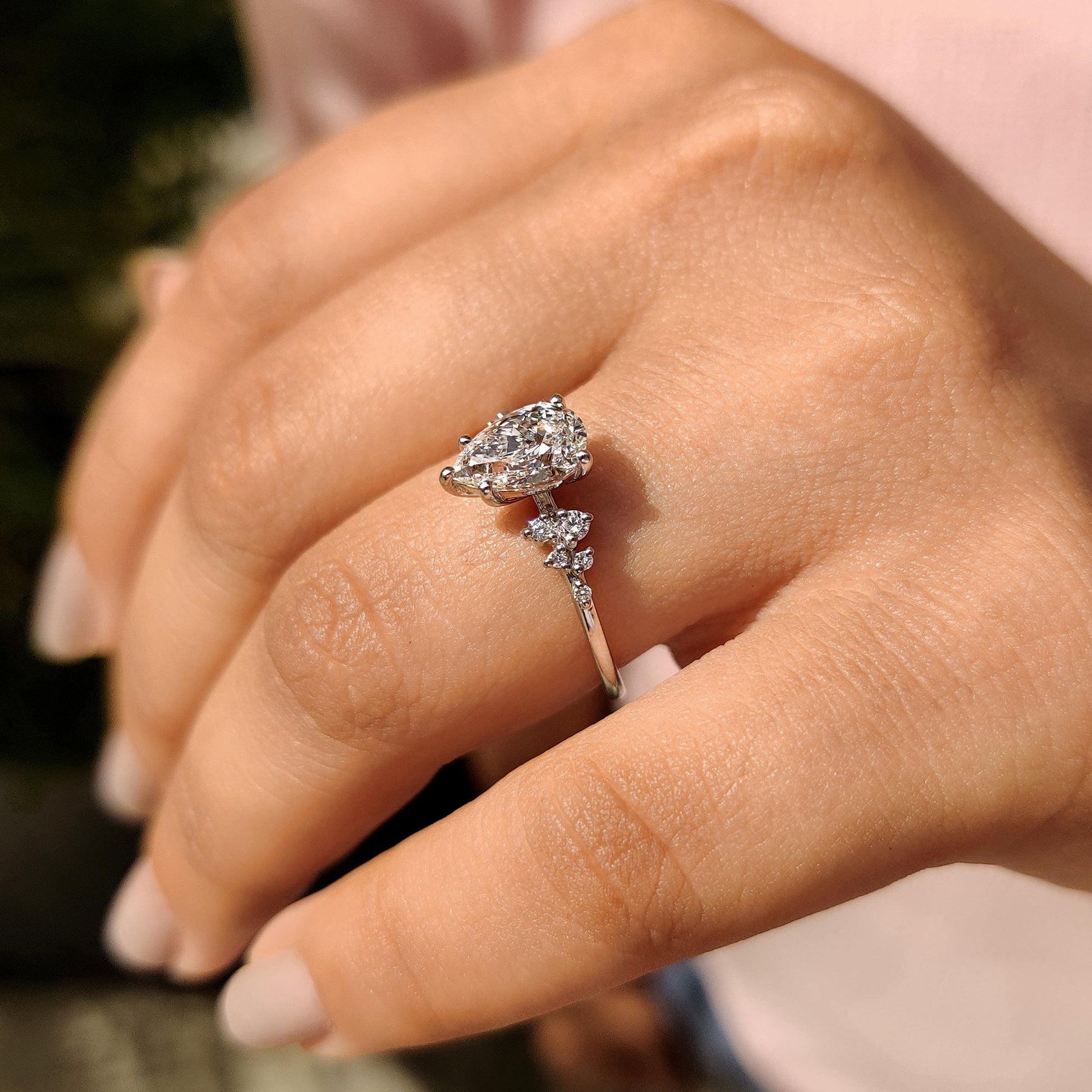 1 CT Pear Cluster Moissanite Engagement Ring