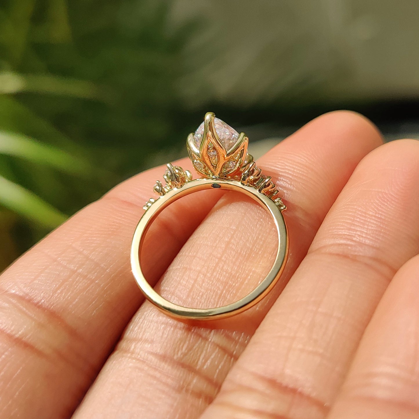 2 CT Marquise Cluster Moissanite Engagement Ring