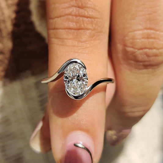 1 CT Oval Solitaire Moissanite Engagement Ring