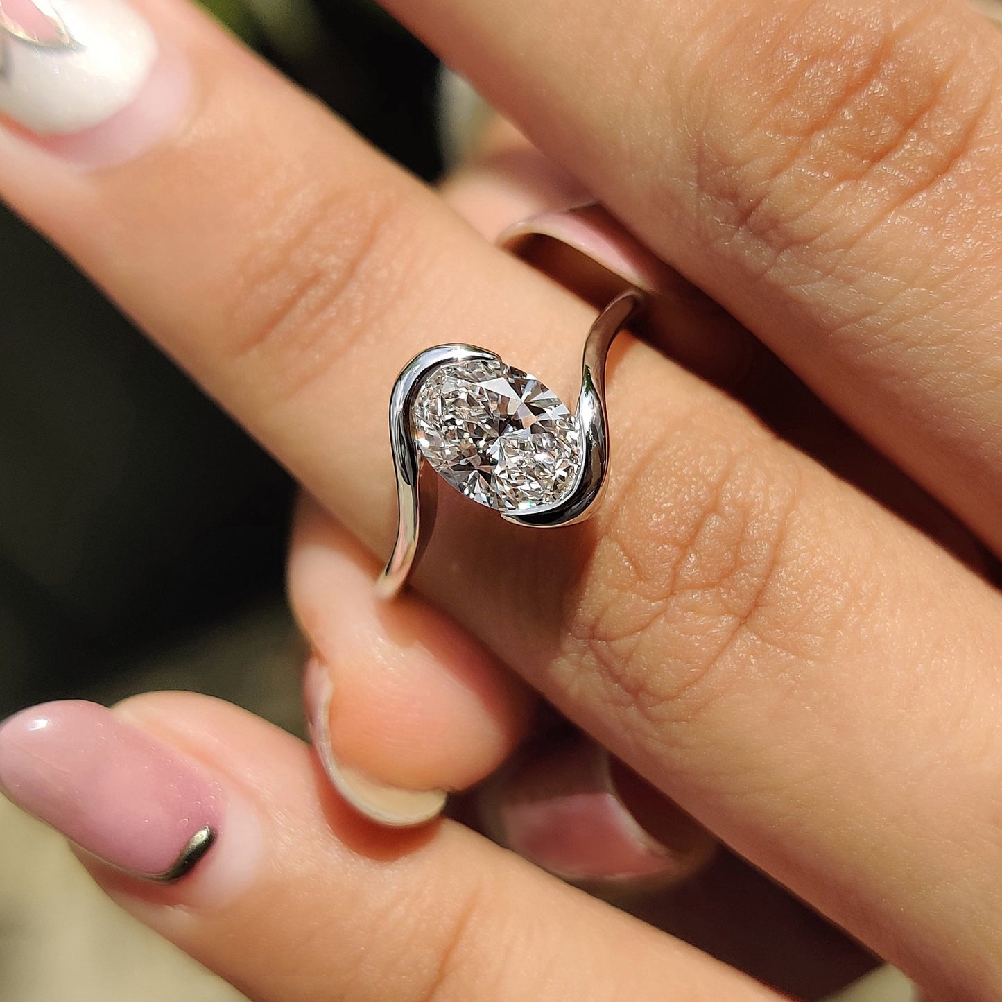 1 CT Oval Solitaire Moissanite Engagement Ring