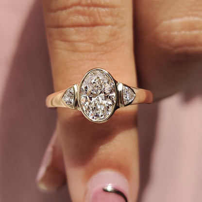 1 CT Oval Three Stone & Bezel Moissanite Engagement Ring
