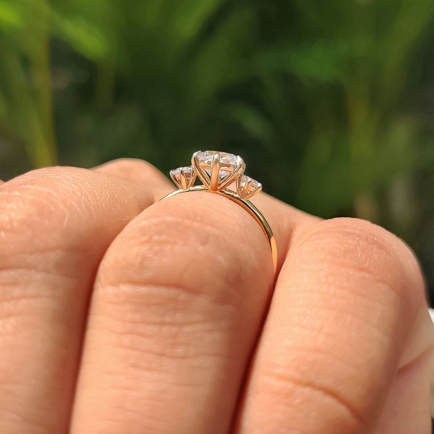 0.80 CT Round Three Stone Moissanite Engagement Ring