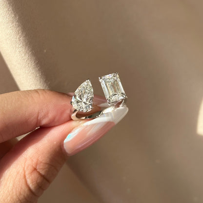3.5 TCW Emerald & Pear Toi Et Moi Moissanite Engagement Ring