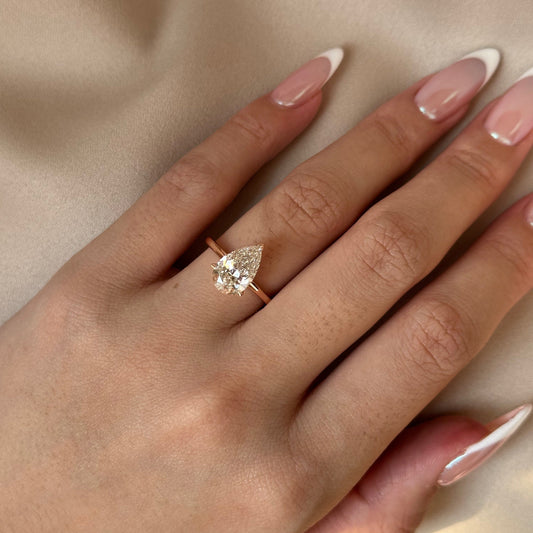 2 CT Pear Solitaire Moissanite Engagement Ring
