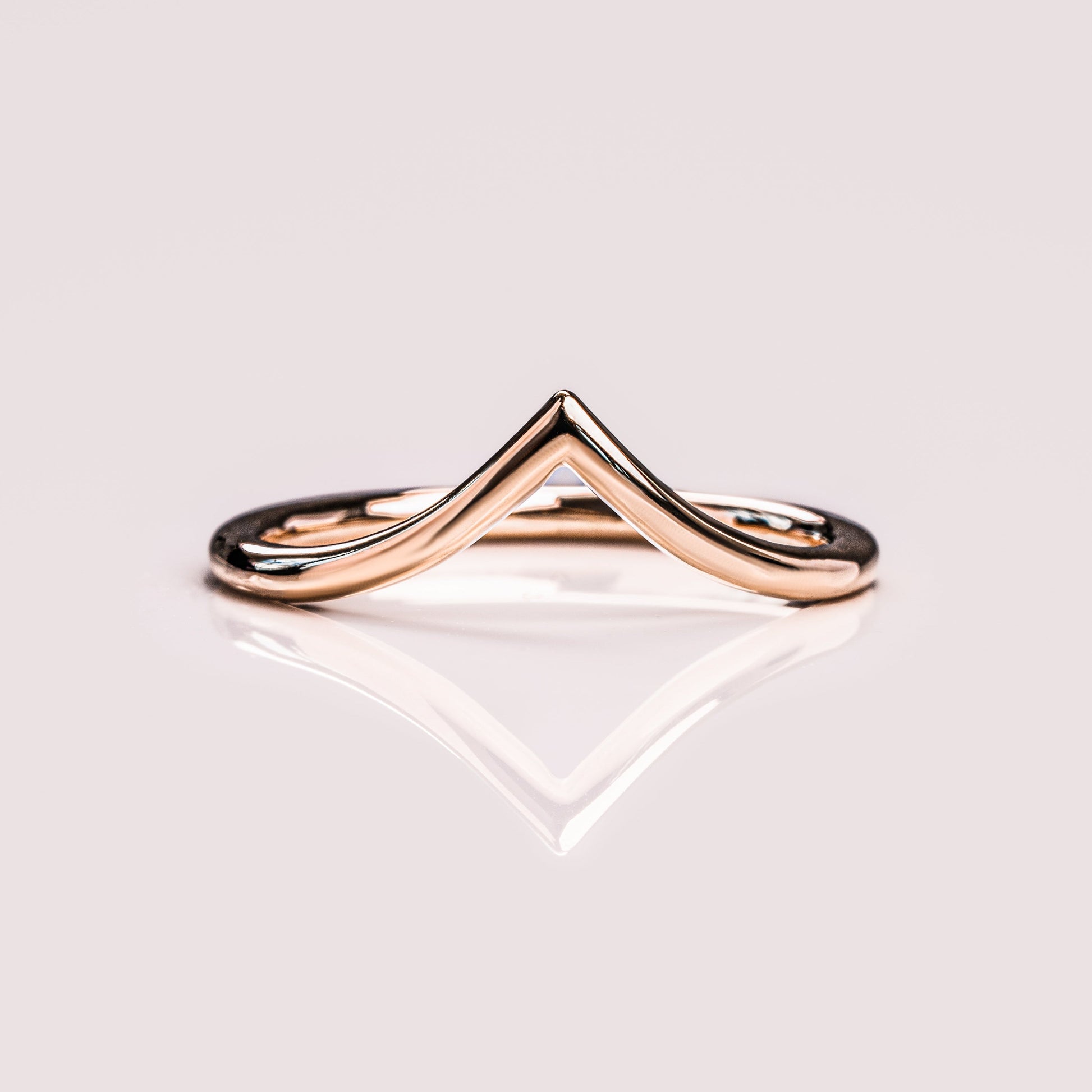 Classic Curved Wedding Band