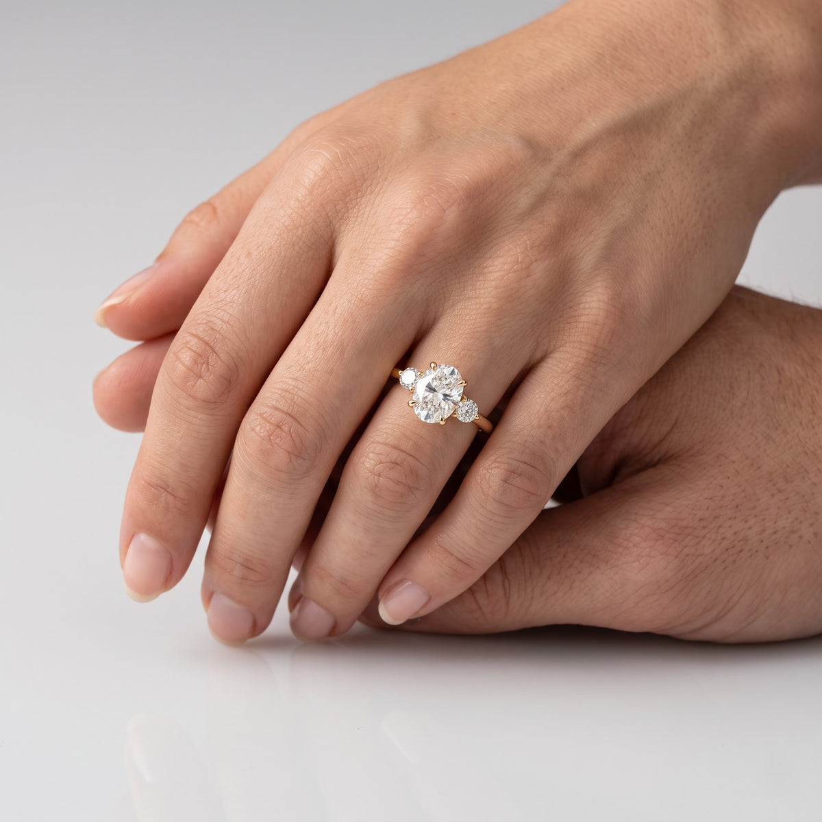 2 CT Oval Three Stone Moissanite Engagement Ring