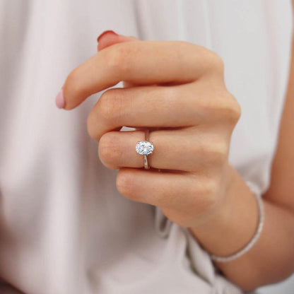 1.5 CT Oval Solitaire Moissanite Engagement Ring