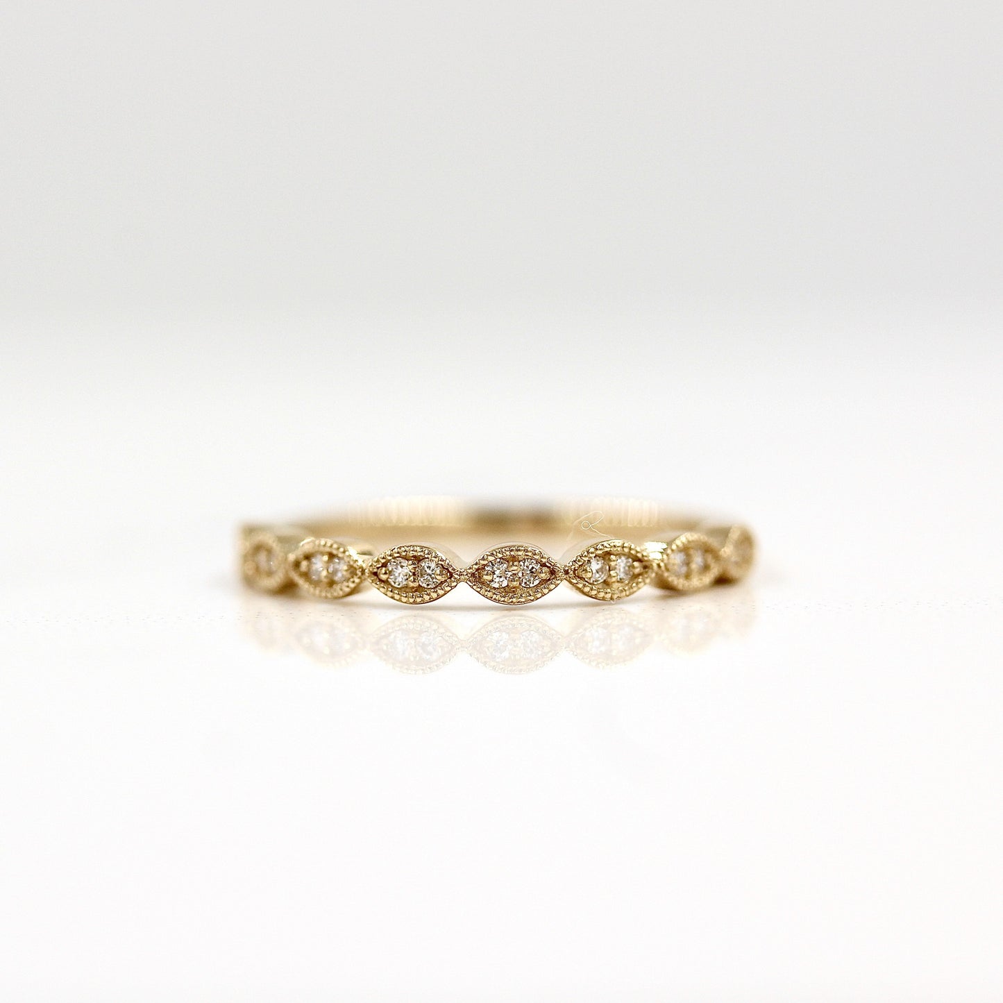 0.1 TCW Round Milgrain Moissanite Wedding Band